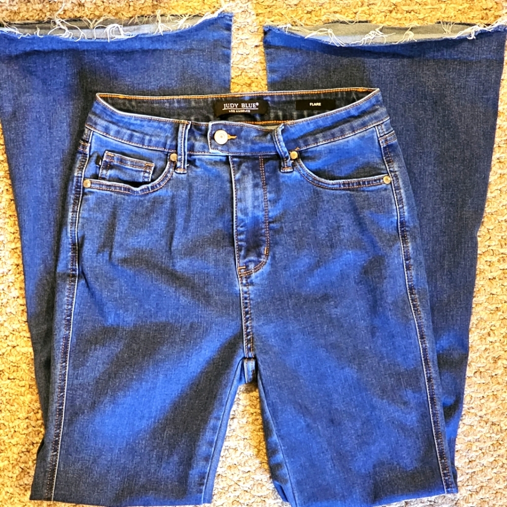 Judy Blue Flare Jeans